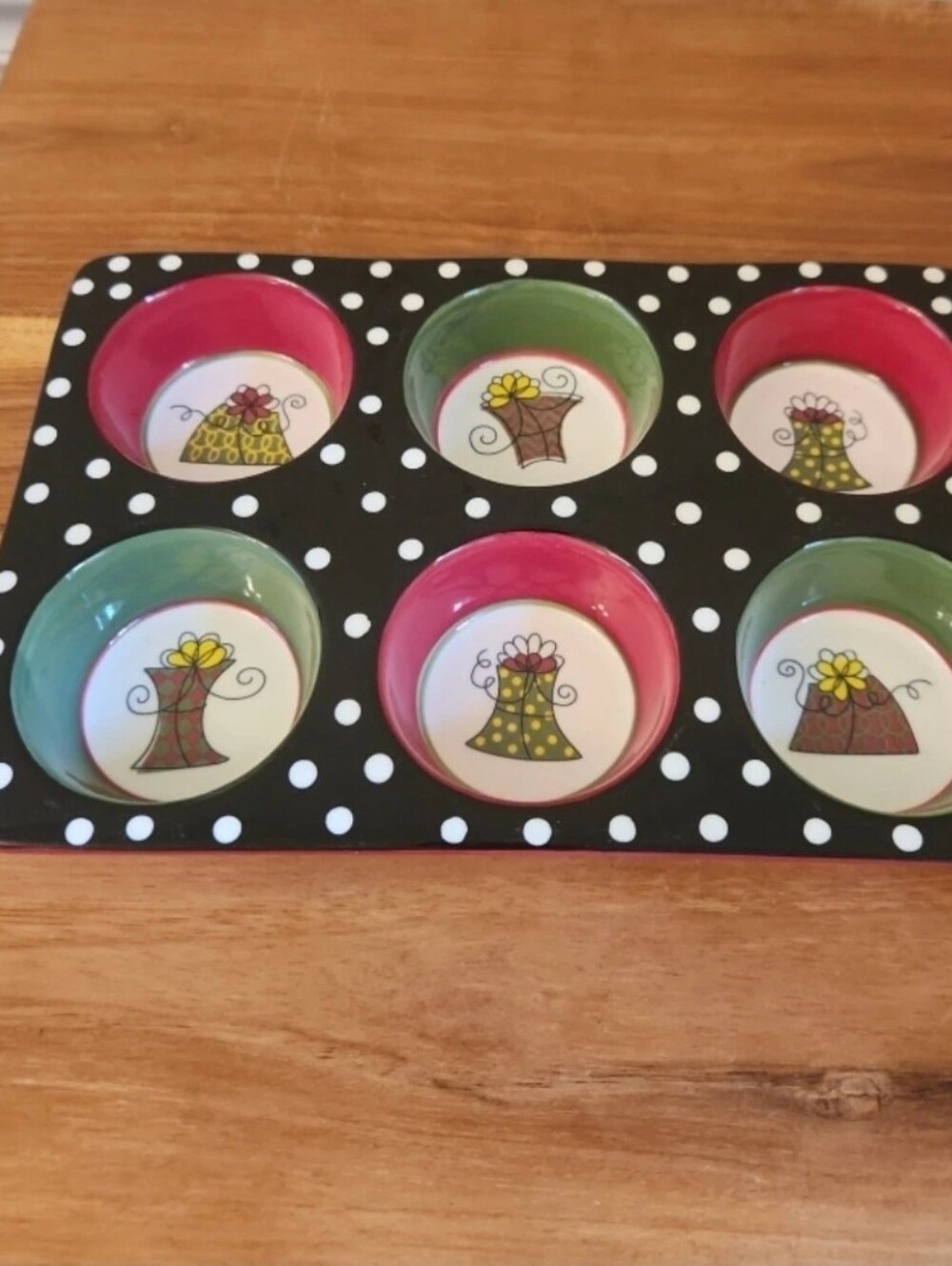 Pier 1 Imports 6 Muffin Pan Tray Christmas Presents Hand Painted Ovenware